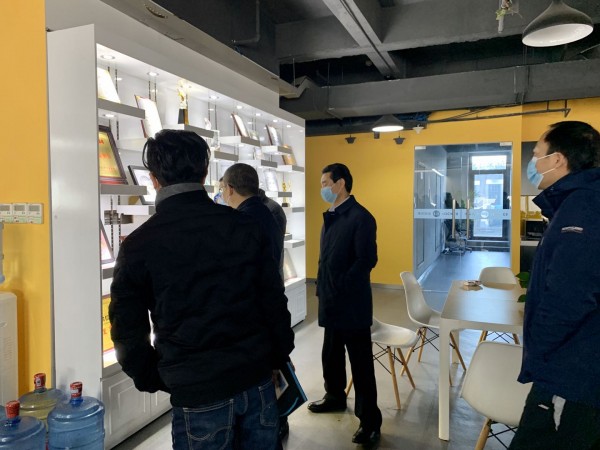 1583129678630723xygw